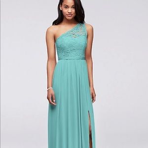 David’s bridal lace side shoulder SPA.size 16